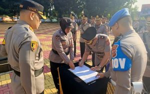 Tiga Kapolsek, Satu Kabag dan Empat Kasat di Polres Purwakarta Berganti
