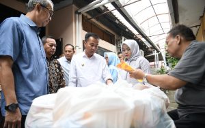 Operasi Pasar Bersubsidi Jelang Idul Adha, Bey Machmudin Sampaikan Hal Ini