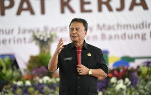 Herman Suryatman Terus Dorong Tata Kelola Sampah di Lingkungan Rumah Tangga