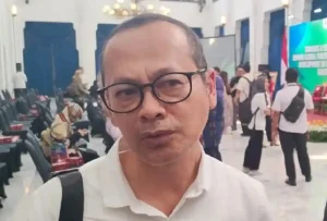 ESDM Jabar Latih Guru dan Siswa SMK Konversi Kendaraan Listrik