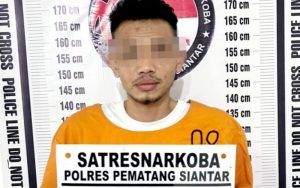 Bawa Sabu, Polres Pematangsiantar Residivis di Depan Penginapan Binnaling