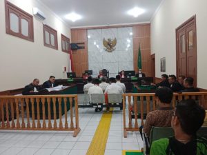 Hakim Vonis Lima Terdakwa Kasus Korupsi Jalan Sule Setianegara Kota Tasik, 2 Tahun Penjara