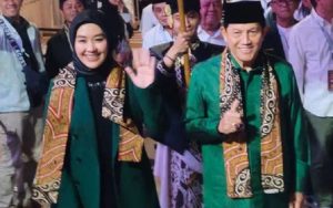 Acep-Gitalis daftar ke KPU, Siap Maju di Pilgub Jabar 2024