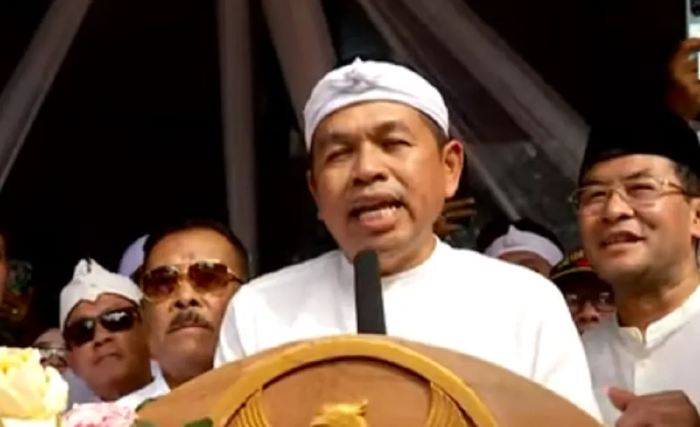 Usai Serahkan Berkas Pendaftaran, Dedi Mulyadi Serukan Pilkada Jabar Tanpa Politik Identitas