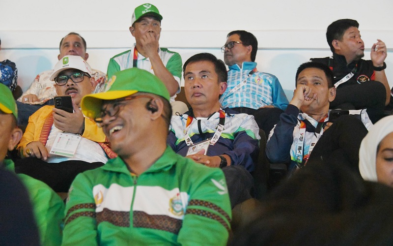 Jabar Hattrick PON, Bey Machmudin Siapkan Bonus Rp300 Juta untuk Atlet Peraih Mendali Emas