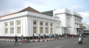 Hari Ini Polisi Tutup Kawasan Asia Afrika Kota Bandung, Pengemudi Bisa Lewat Jalur Ini