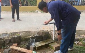 PLN Peduli Berikan Bantuan Air Bersih untuk Masyarakat Kabupaten Subang