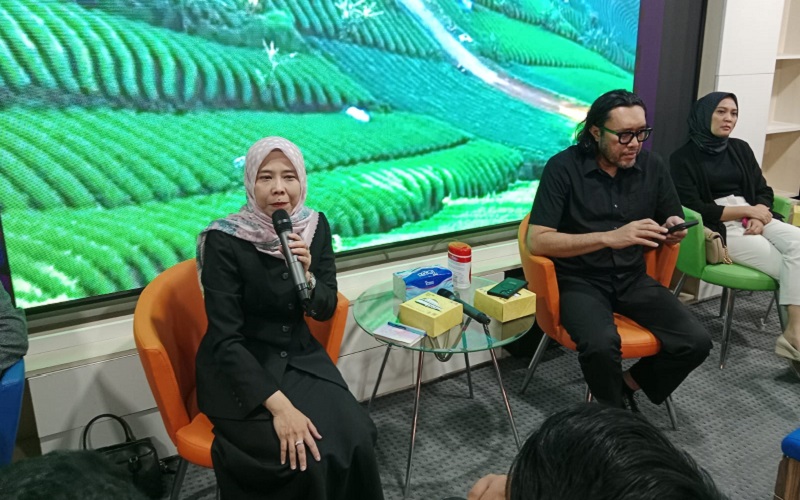 Ono Surono dan Fraksi PDI Perjuangan DPRD Jabar Ajak Wartawan Kawal Pembangunan