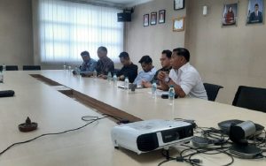 Tunjuk Stasiun Televisi Penyelenggara Debat Tanpa Koordinasi, KPU Karawang Diduga Lakukan Ini