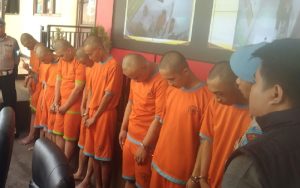 Polres Cianjur Bekuk Enam Pelaku Spesialis Pembobol Toko Modern