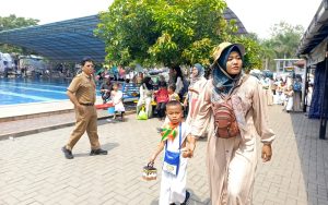 Ribuan RA di Purwakarta Ikuti Latihan Manasik Haji di Anugrah Waterpark Bunder