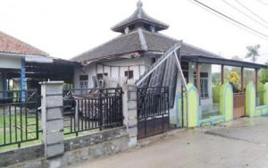 Puluhan Rumah di Bojongmangu Bekasi Rusak Disapu Angin Puting Beliung