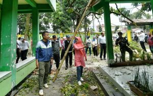 Bey Machmudin Sebut Perbaikan Sekolah yang Rusak Akibat Cuaca Ektrem di Cimahi Gunakan BTT
