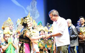 Dedikasi Maestro Tari Sunda Indrawati Lukman, Bey Machmudin Ungkapkan Hal Ini