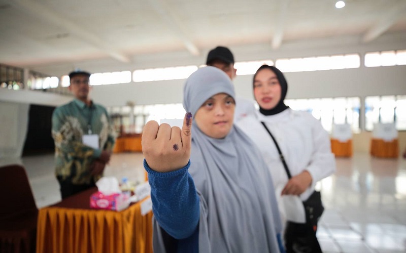 Penyandang Disabilitas di Kota Bandung Gunakan Hak Pilih