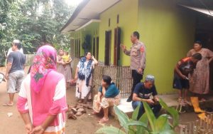 Ratusan Warga Cianjur Terdampak Pergerakan Tanah, Tinggal di Pengungsian