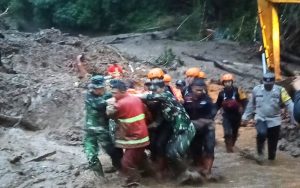 Sempat Hilang, Enam Korban Bencana Longsor di Karo Ditemukan Tewas