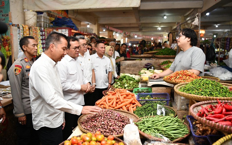 Harga Bahan Pokok Stabil Jelang Natal dan Tahun Baru di Pasar Tagog Padalarang