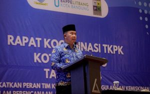 Dharmawan Klaim Tren Kemiskinan Kota Bandung Turun, Benarkah?