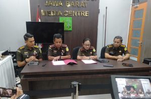Kejaksaan Tinggi Jabar Selamatkan 334 Miliar Rupiah: 98 Kasus Korupsi Selesai, Terus Proses Perkara Lain !
