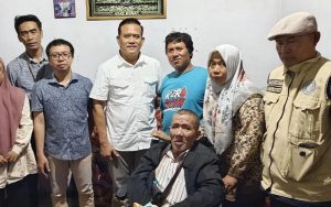 Bikin Haru! 37 Tahun Terpisah, Pekerja Migran Asal Cirebon Akhirnya Pulang