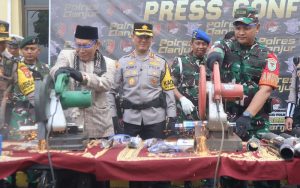 Polres Cianjur Tegas Tertibkan Knalpot Brong dan Minuman Keras