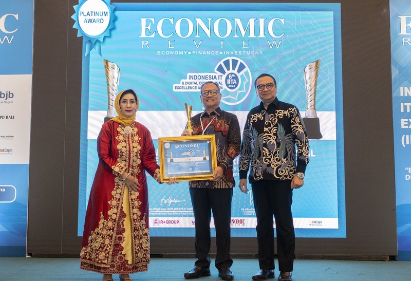 Transformasi Digital Bank bjb Terbukti Sukses dengan Penghargaan IT & Digital Excellence 2024
