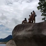 Wisata Alam Batu Numpang, Kecamatan Sukasari, Kabupaten Purwakarta. (Foto: Dok Pokdarwis Purwakarta)