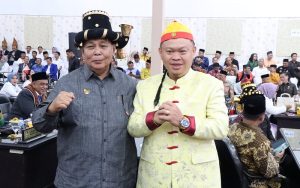 Pakai Busana Tionghoa, Anggota DPRD Serdang Bedagai Curi Perhatian