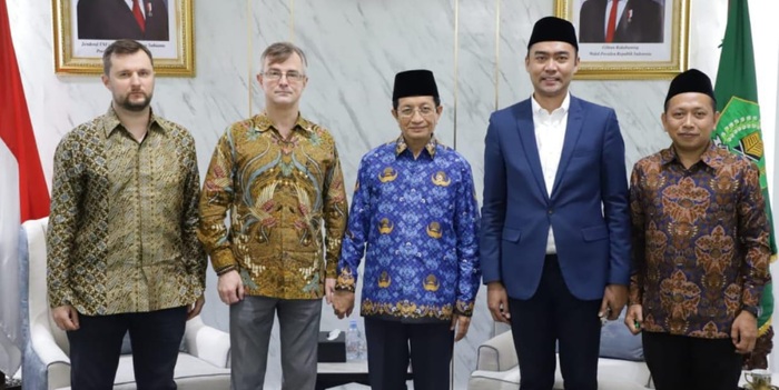Staf Khusus Dahulu, Menteri Kemudian