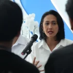 Wamen Christina saat konferensi pers Insiden Penembakan 5 PMI di Tanjung Rhu, Malaysia (Foto: BP2MI)