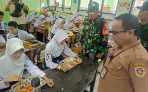 Tahap Awal Makan Bergizi Gratis di Purwakarta Siapkan 3.000 Porsi