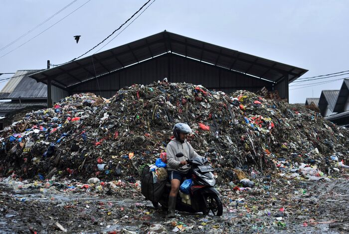 Pemkot Bandung Ultimatum Pengelola Pasar Caringin, Disebut Tak Becus Urus Sampah