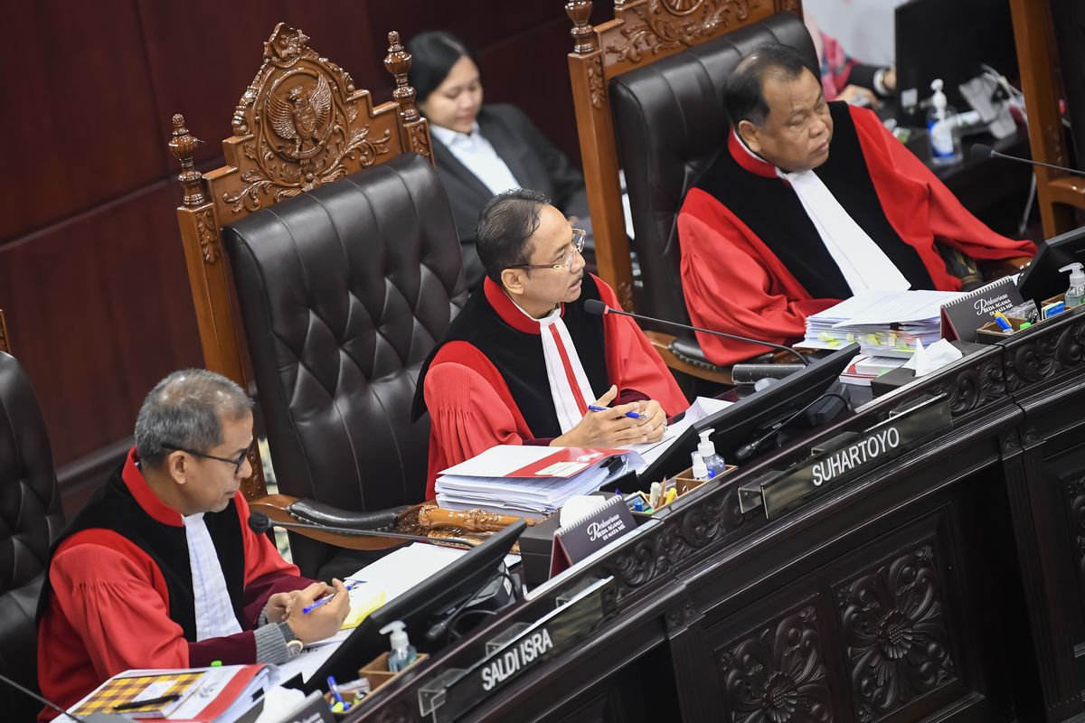 Sidang MK