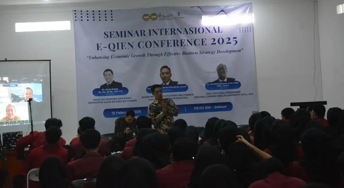 FEB UNISMU Purwakarta menggelar seminar internasional yang mengupas tentang strategi bisnis (Foto: Ist)