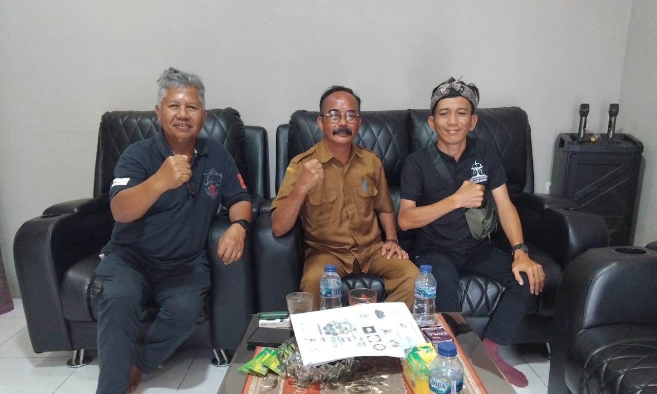 Koordinasi pelaksanaan program Bumi Hijau di Desa Bunar, Kabupaten Bogor. (foto: istimewa)