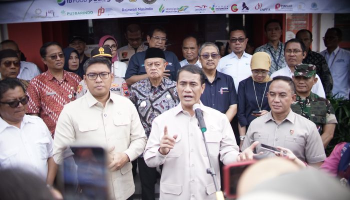 Pedagang Wajib Patuh! Mentan Amran Tegaskan, Harga Pangan Harus Sesuai HET
