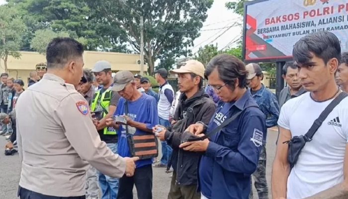 Polres Cianjur Amankan 43 Preman Bersenjata Tajam dalam Razia Keamanan