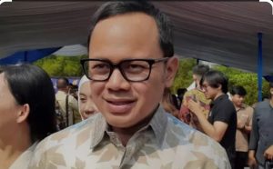 Wamendagri Bima Arya Pastikan Situasi Cirebon Kondusif Usai Perusakan Gedung DPRD