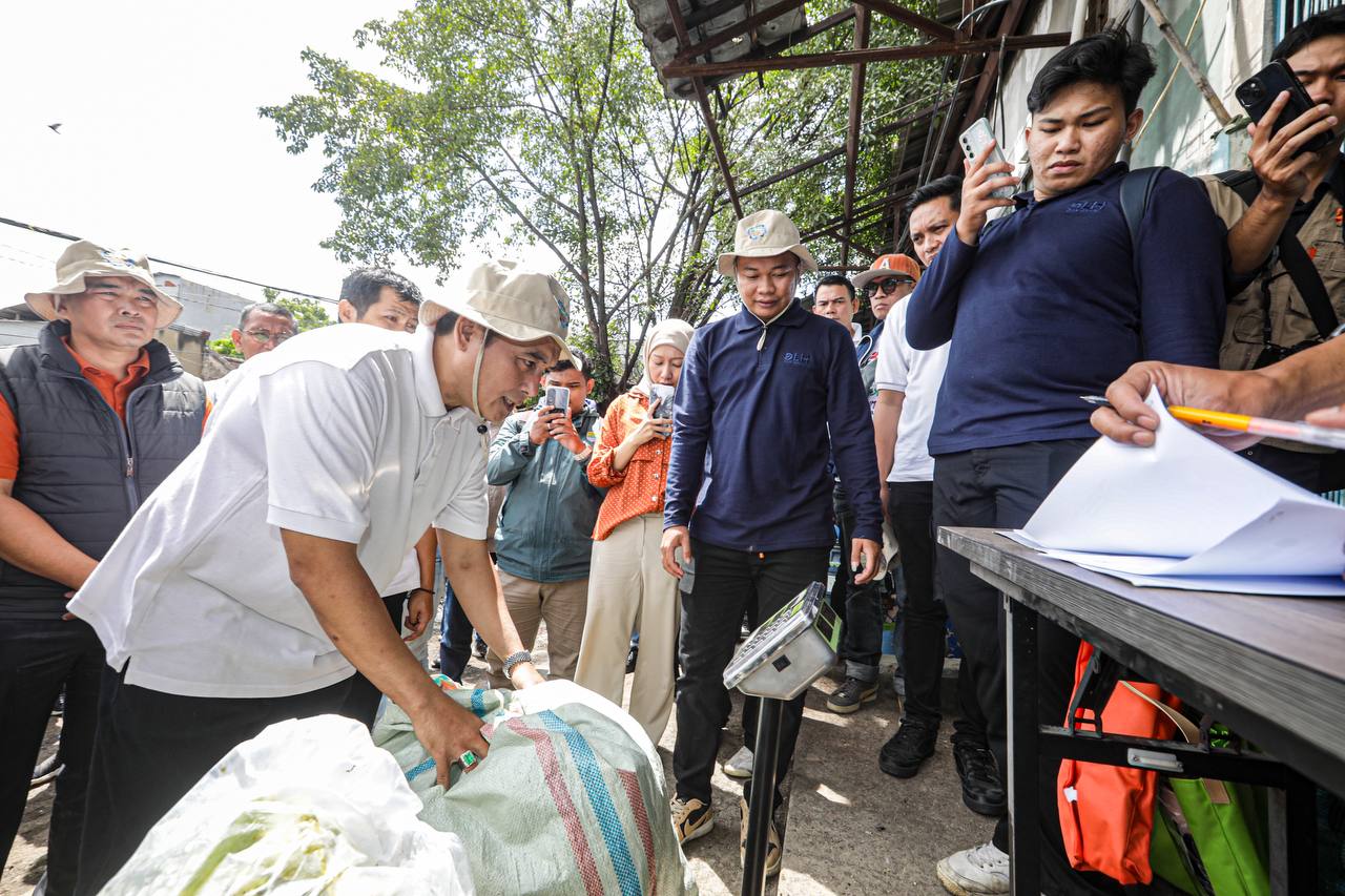 Ini Strategi Besar Farhan-Erwin Atasi 135 Titik Lokasi Sampah Liar dan 400 Ton Sampah Tak Terkelola: Benarkah Efektif?