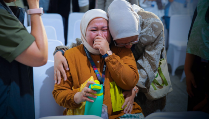 EIGER Rayakan Ramadan dengan Hadiah Rumah dan Umrah untuk Puluhan Karyawan