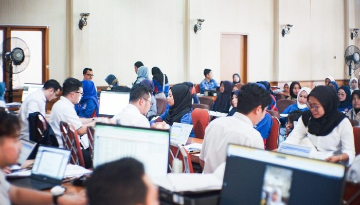Ribuan Buruh di Garut Kena PHK, BPJS Ketenagakerjaan Turun Tangan Langsung