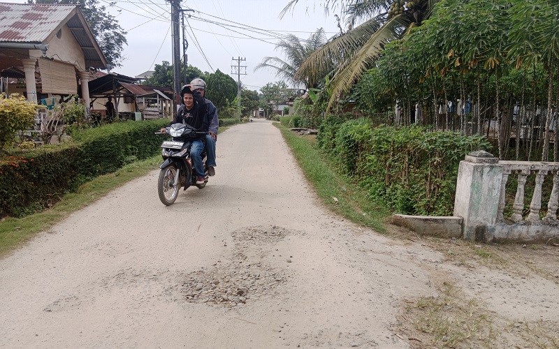Jalan Rusak