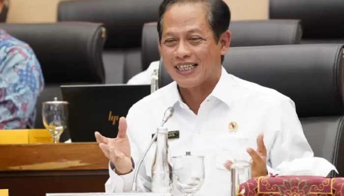 Menteri LH Ultimatum Bangunan Liar: Semua Harus Dibongkar demi Cegah Banjir!