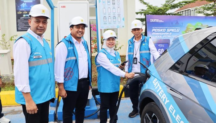 Mudik EV Diprediksi Naik 500 Persen Saat Idulfitri 1446 H, PLN Siapkan 1.000 SPKLU