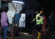 Kapolres Purwakarta Tinjau Lokasi Banjir di Jatiluhur, Salurkan Bantuan untuk Warga