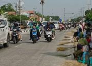 Dianggap Berbahaya! Polisi Larang Aktivitas Penyapu Koin di Jembatan Sewoharjo