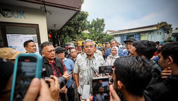 Farhan Targetkan 30 Persen Sampah Bandung Dikelola Mandiri Lewat Skema KPBU