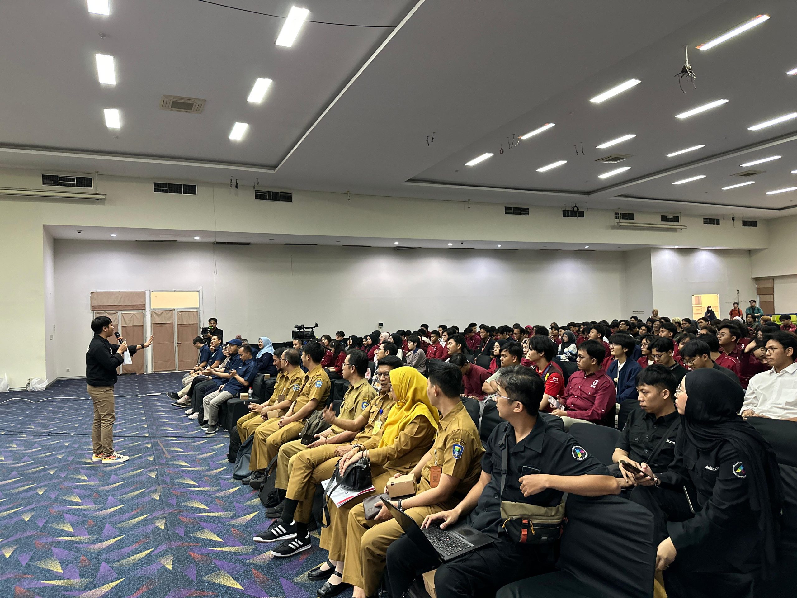 AI Percepat Dunia Jurnalistik, Generasi Muda Dituntut Tetap Beretika