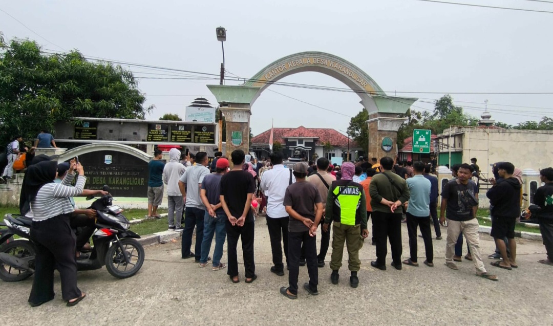 Desa Karangligar Karawang